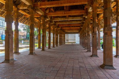 Kandyan Sarayı 'ndan Magul Maduwa (Seyirci Salonu), Kandy, Sri Lanka.