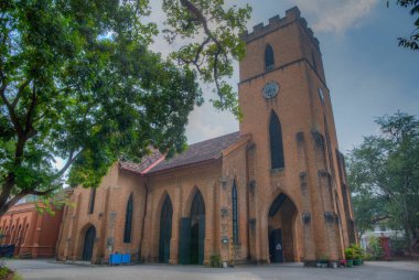 Kandy, Sri Lanka 'daki Aziz Paul Kilisesi manzarası.