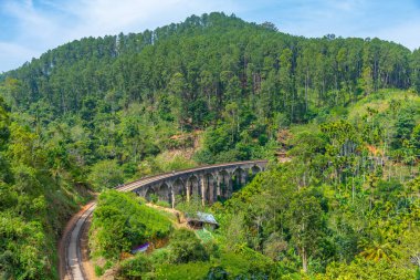 Ella yakınlarındaki Nine Arches Köprüsü, Sri Lanka.