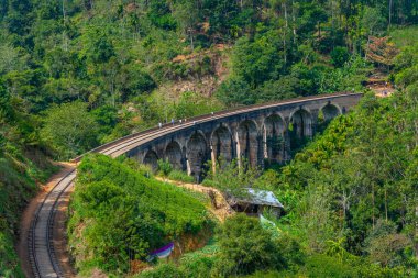 Ella yakınlarındaki Nine Arches Köprüsü, Sri Lanka.