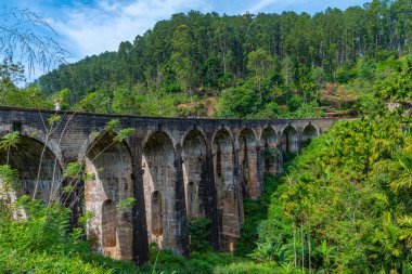 Ella yakınlarındaki Nine Arches Köprüsü, Sri Lanka.