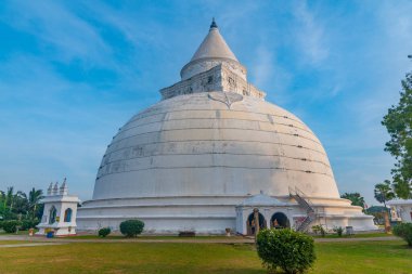 Sri Lanka 'da Tissamaharama Stupa.
