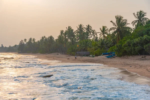 Vista Del Atardecer Playa Marakolliya Sri Lanka —  Fotos de Stock