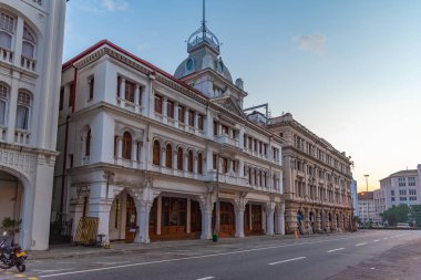 Sri Lanka, Colombo 'nun sömürge bölgesinde Whiteaways binası.