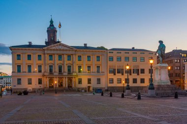 İsveç 'in Goteborg kentindeki Gustav adolf meydanının gün batımı manzarası..