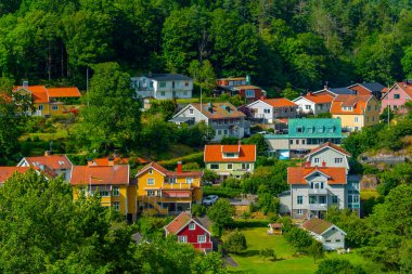 İsveç 'in Kungalv şehrinin şehir manzarası.