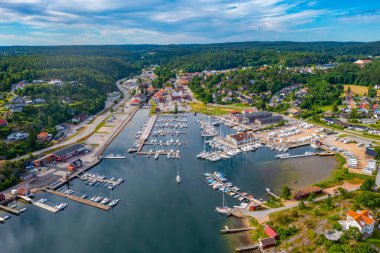İsveç 'in Henan kentindeki yat limanının havadan görünüşü.