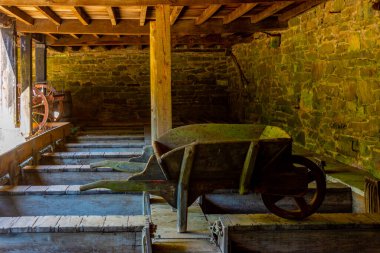 St. Fagans Ulusal Tarih Müzesi 'nde Rhaeadr Tabakhanesi.