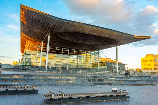 Cardiff, Galler 'de Gönderilen Günbatımı.