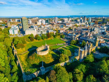 Galler 'deki Cardiff kalesinin Panorama manzarası.