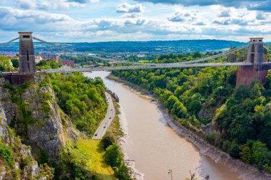 Bristol 'deki Clifton Askı Köprüsü.