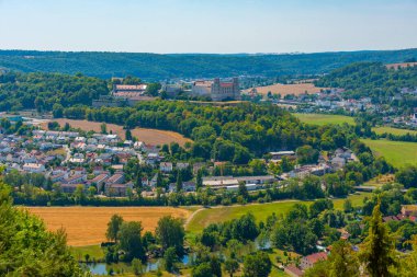 Alman kenti Eichstatt 'taki Willibaldsburg kalesinin Panorama manzarası.