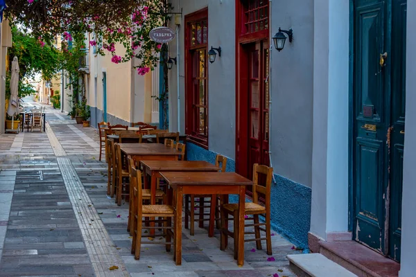 Toeristische Straat Van Griekse Stad Nafplio — Stockfoto