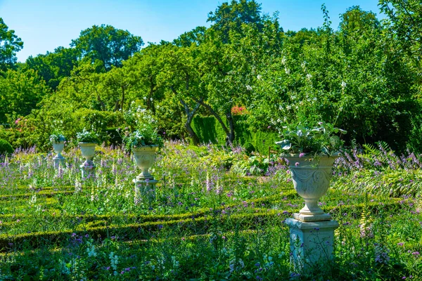 Κήποι Στο Παλάτι Sofiero Στη Σουηδία — Φωτογραφία Αρχείου