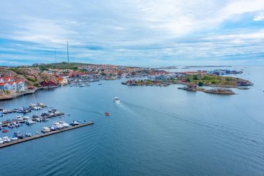 İsveç 'in Kungshamn kentinin Panorama manzarası.