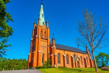 İsveç 'in Trollhattan kasabasındaki bir kilise manzarası.