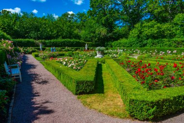 İsveç 'teki Solliden Sarayı' ndaki bahçeler.