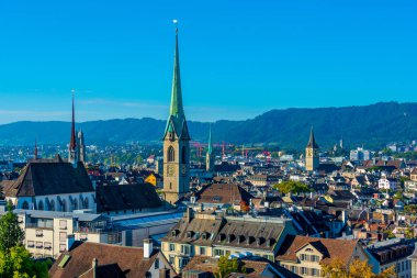 Üniversite tepesinden İsviçre 'nin Zuerich kentinin manzarası..