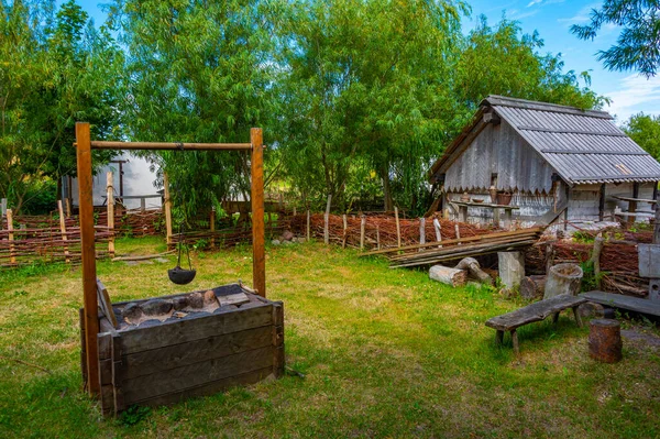瑞典Foteviken维京博物馆的木制小屋 — 图库照片