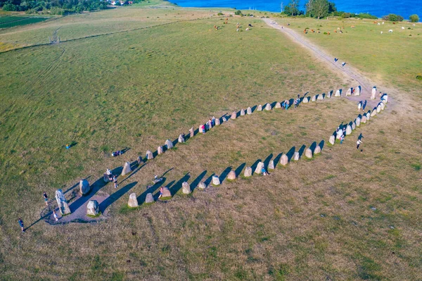 Sveç Kıyılarındaki Ales Stenar Megalitik Anıtı — Stok fotoğraf