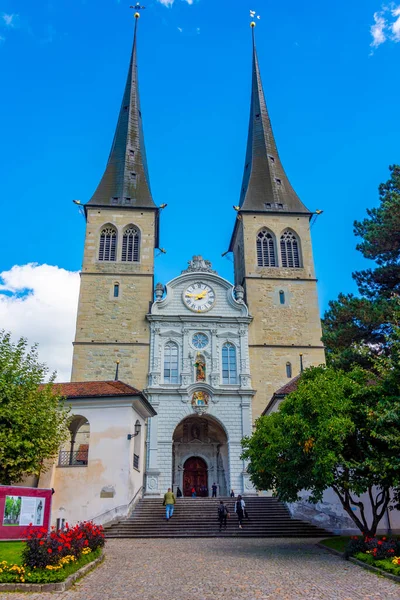瑞士Luzern镇Saint Leodegar教堂 — 图库照片