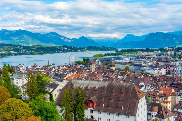 Панорама Люцерна Зданием Kkl Швейцарии — стоковое фото