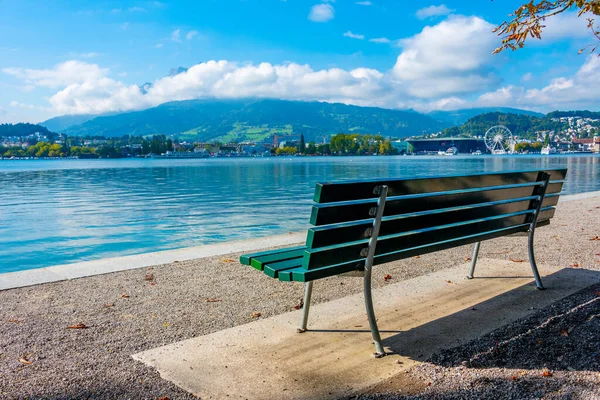 Bangku Sepi Tepi Laut Danau Lucerne Luzern Swiss — Stok Foto