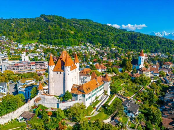 stock image Panorama view of Thun castle in Swiss town Thun.