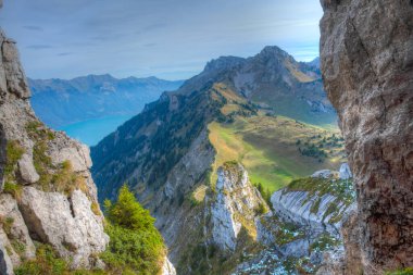 İsviçre Loucherhorn 'dan Bernese Alpleri' nin Panorama manzarası.