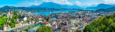 Gutsch Sarayı 'ndan Luzern' in Panorama manzarası.