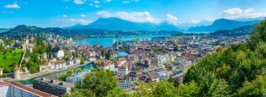 Gutsch Sarayı 'ndan Luzern' in Panorama manzarası.