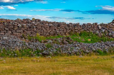 İsveç 'teki Oland Adası' ndaki Graborg kalesi..