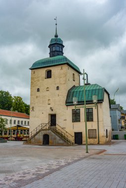 İsveç 'in Vadstena kentindeki belediye binası manzarası.