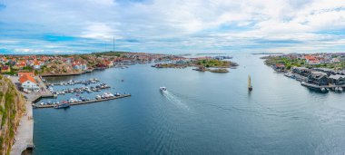 İsveç 'in Kungshamn kentinin Panorama manzarası.