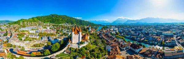 Panorama Utsikt Över Thun Slott Schweiziska Staden Thun — Stockfoto