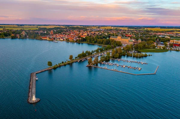 stock image Sunset aerial view of Swedish town Vadstena and its castle.