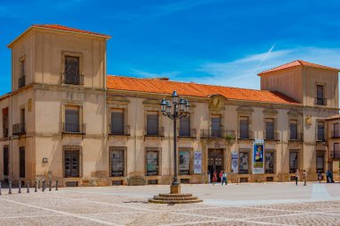 Medinaceli, İspanya, 6 Haziran 2022: İspanya 'nın Medinaceli kentinde Plaza Belediye Başkanı.
