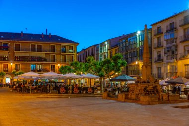 Soria, İspanya, 4 Haziran 2022: İspanya 'nın Soria kentindeki Plaza Belediye Başkanının Gece Görüşü.