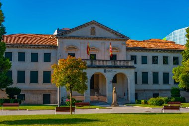 Burgos, İspanya, 4 Haziran 2022: Junta de Castilla y Leon İspanya 'da bina.