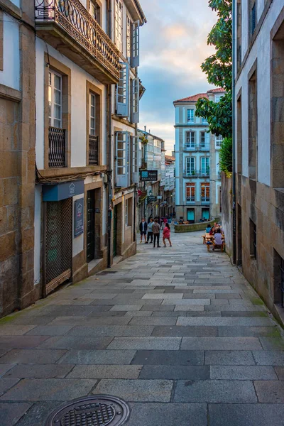 Santiago Compostela España Junio 2022 Vista Del Atardecer Una Calle —  Fotos de Stock