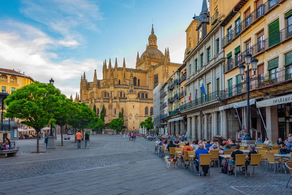 Segovia Spania Juni 2022 Plaza Mayor Katedralen Segovia Spania – stockfoto