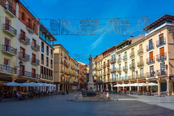 Teruel, İspanya, 5 Haziran 2022: Teruel İspanya Plaza de El Torico