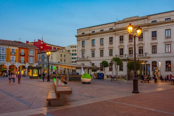 2022年6月3日スペイン ブルゴス スペイン ブルゴスのプラザ市長の夕景 — ストック写真