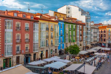 Burgos, İspanya, 3 Haziran 2022: Burgos, İspanya 'da gece hayatı.