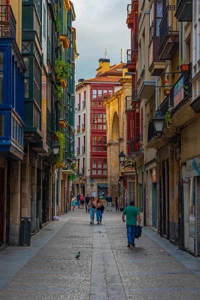 Bilbao España Junio 2022 Gente Está Paseando Por Una Calle — Foto de Stock