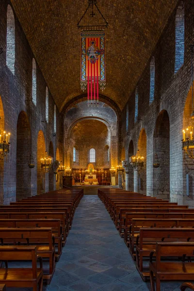 stock image Ripoll, Spain, May 28, 2022: Interior of the Monastery of Santa Maria de Ripoll in Spain.