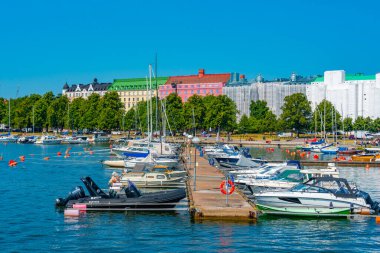 Helsinki, Finlandiya, 21 Temmuz 2022: Finlandiya 'nın başkenti Helsinki' nin deniz manzarası.