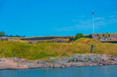 Helsinki, Finlandiya, 21 Temmuz 2022: Finlandiya 'daki Suomenlinna kalesinin manzarası.