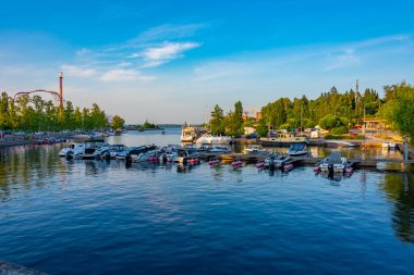 Tampere, Finlandiya, 21 Temmuz 2022: Finlandiya 'daki Tampere marinası.