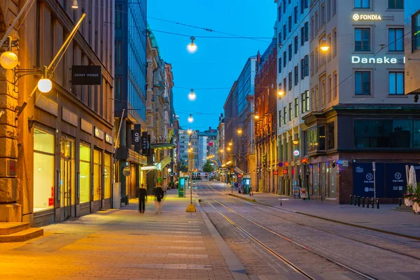 Helsinki Finlândia Julho 2022 Vista Nascer Sol Uma Rua Que — Fotografia de Stock